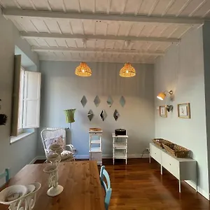 Holidays At Charme Appartamento